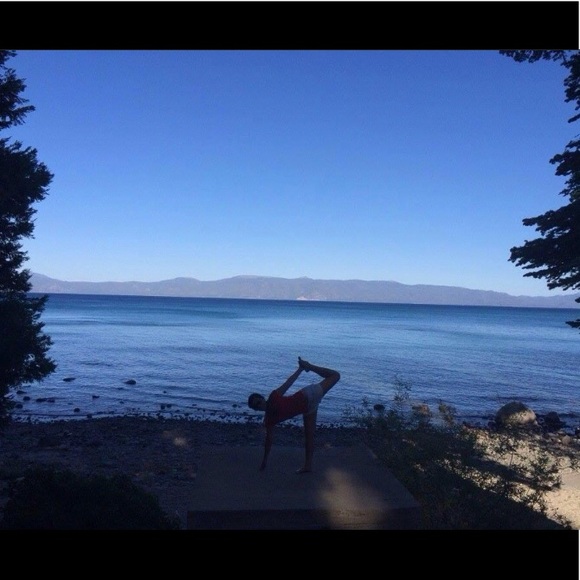 Meet your Posher! - Picture 6 of 6